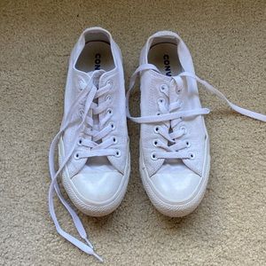 white low top converse